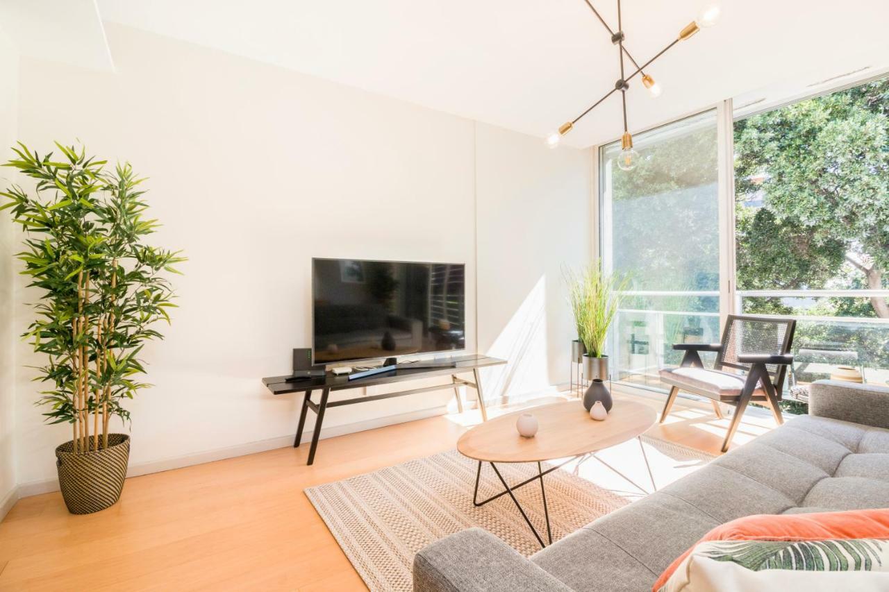 Apartamento Homeforguest Design Attic Free Parking