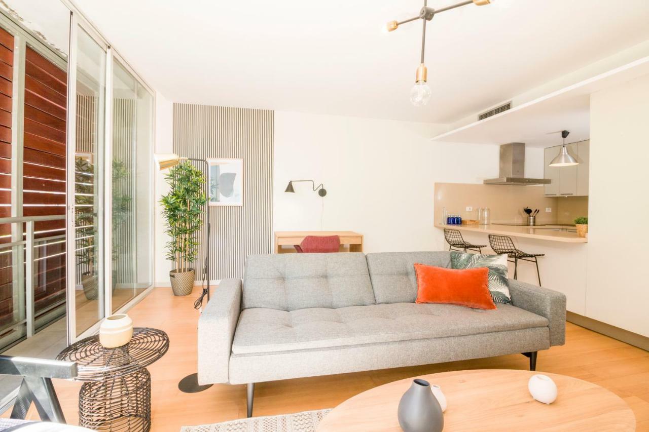 Apartamento Homeforguest Design Attic Free Parking